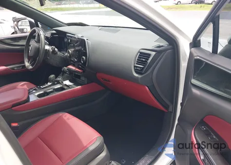 2024 Lexus Nx 250 из США, поврежденный, VIN 2T2ADCAZ2RC015671